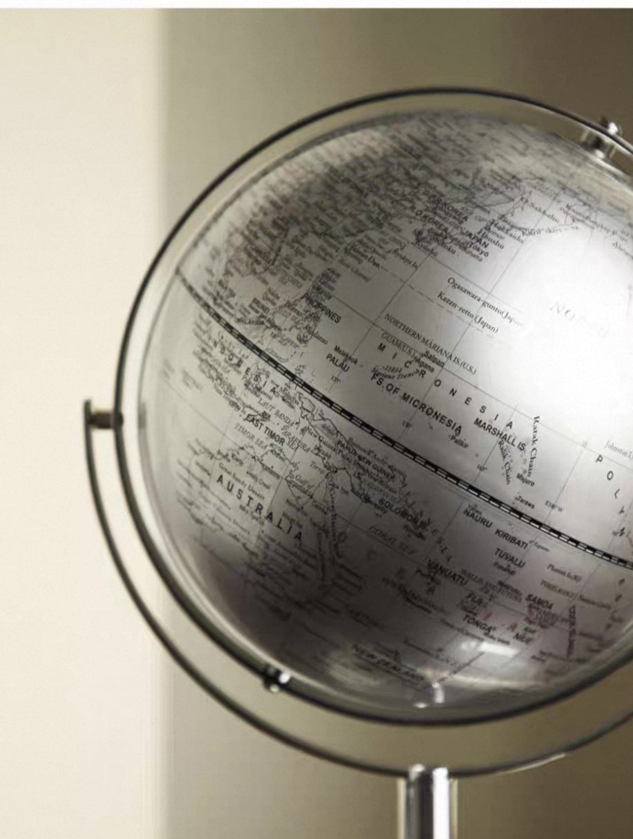 METALLIC GLOBE