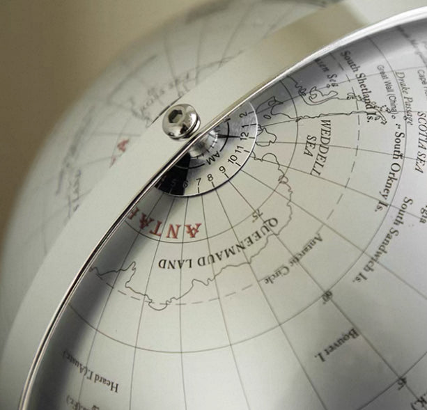 METALLIC GLOBE