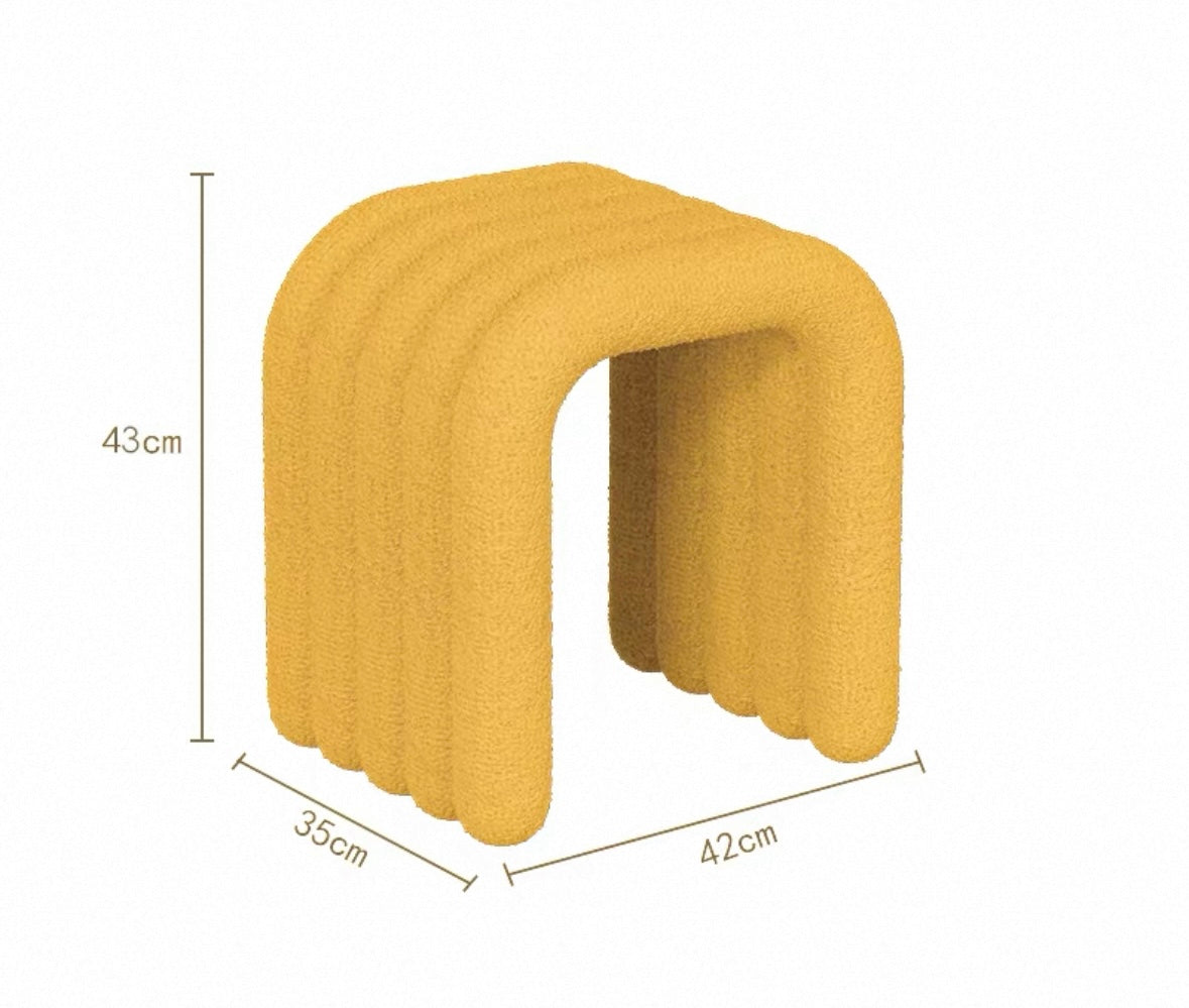 ARC STOOL