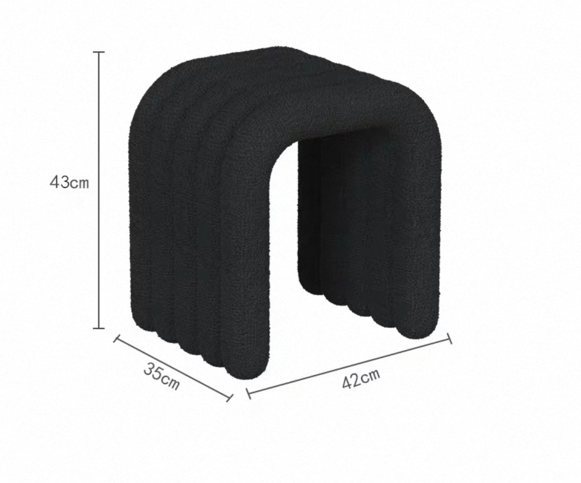 ARC STOOL